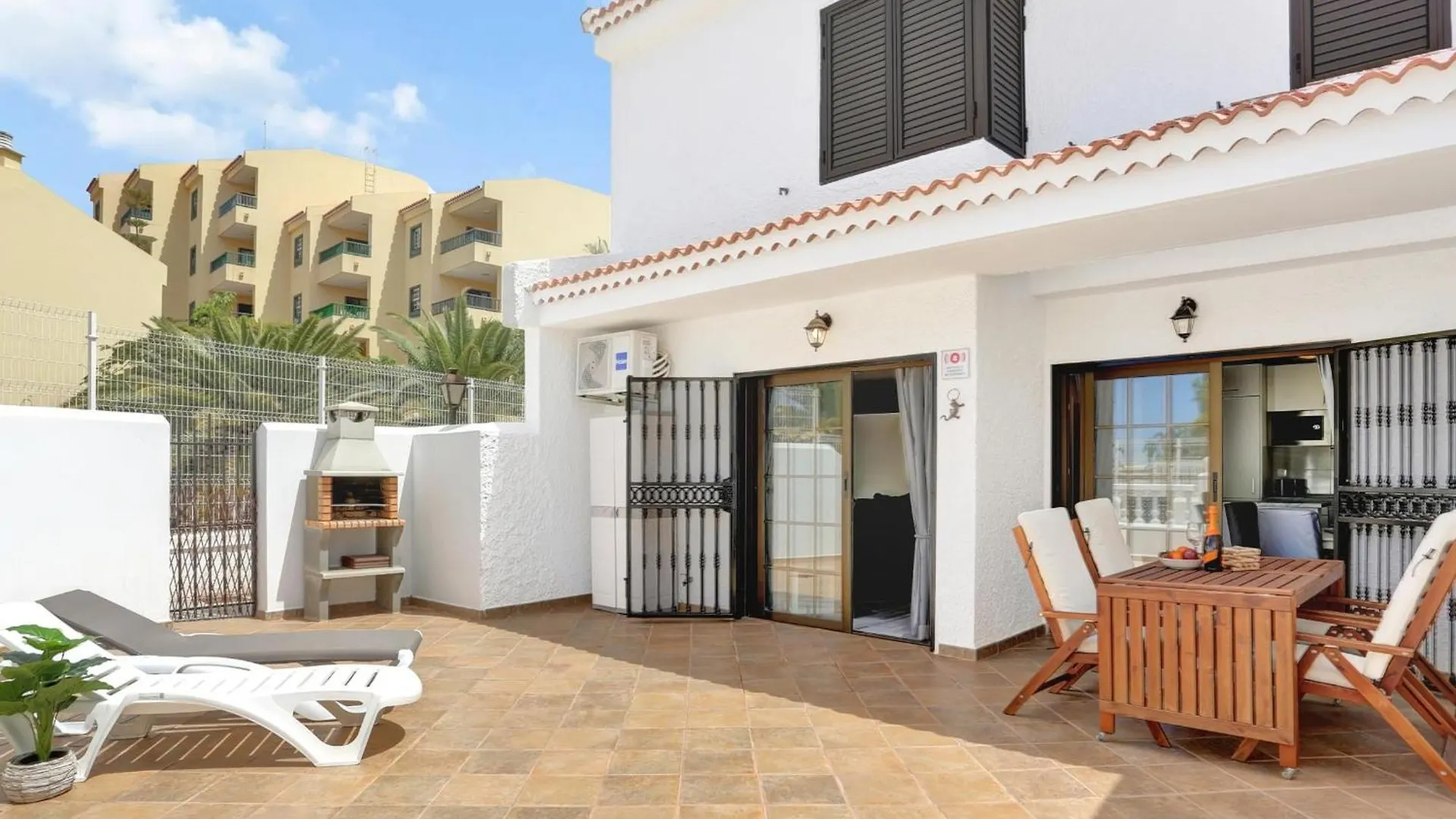 Holiday home Casa Adosada Con Piscina Climatizada, A/C, Barbacoa Y Fibra - Es-347-42 Villa Costa Adeje