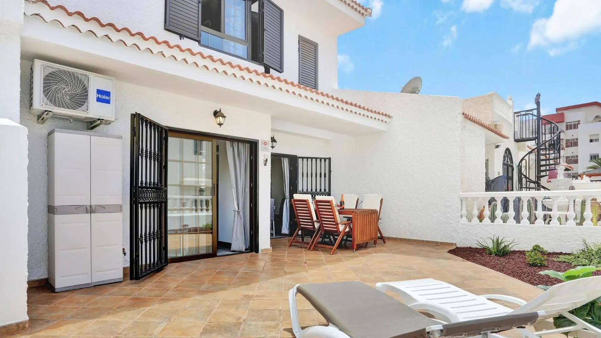 Casa Adosada Con Piscina Climatizada, A/C, Barbacoa Y Fibra - Es-347-42 Villa Costa Adeje  Costa Adeje (Tenerife)